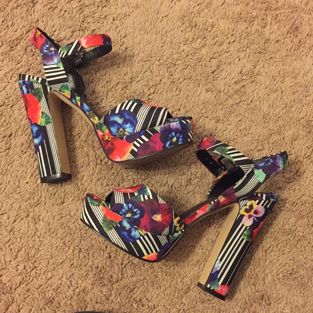 Platform heels